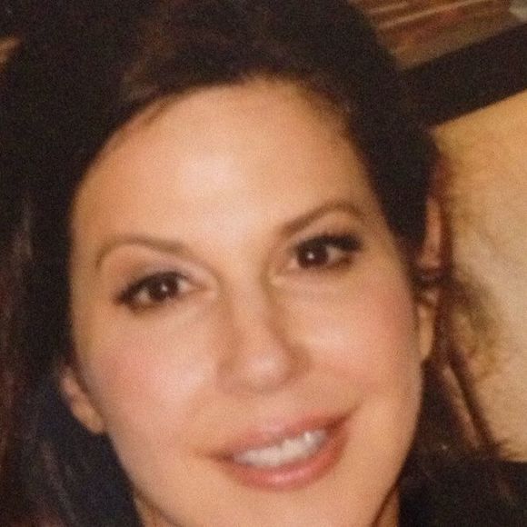 Meet your Posher, Cyndy - Picture 1 of 1